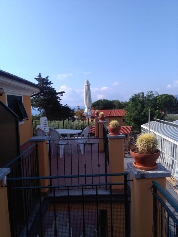 Agriturismo Tendapiccola Ceriale Ngoại thất bức ảnh